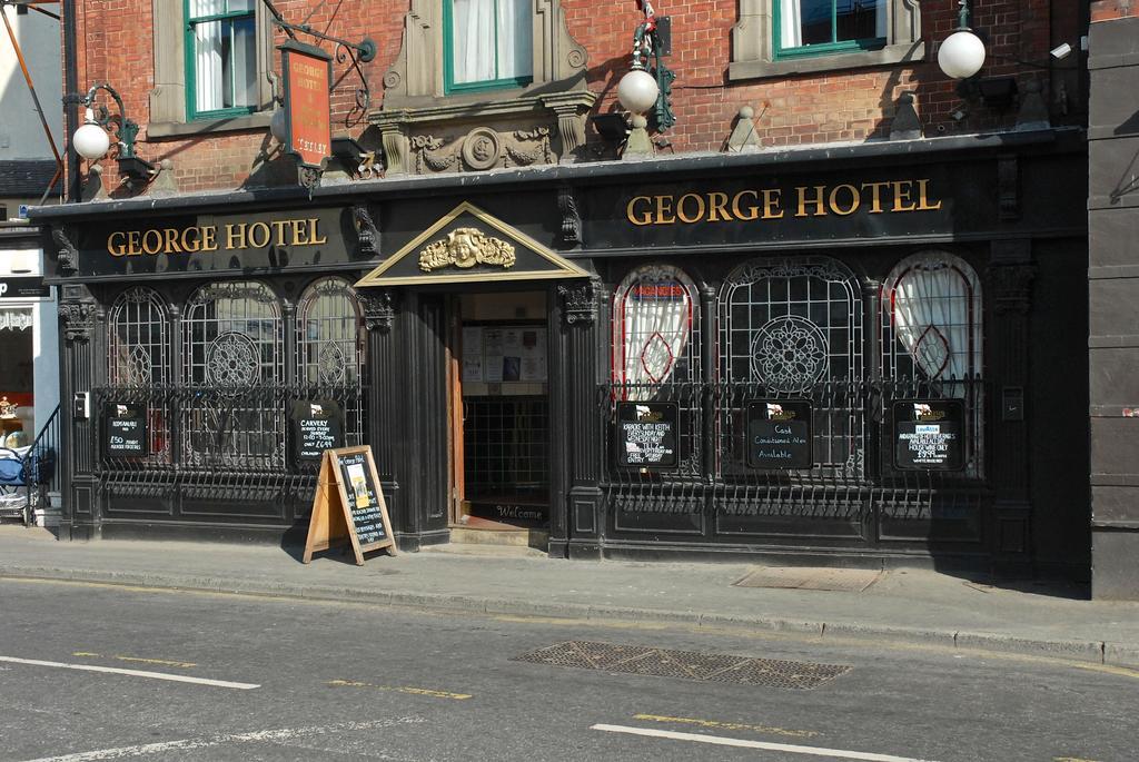 The George Hotel Γουίτμπι Εξωτερικό φωτογραφία
