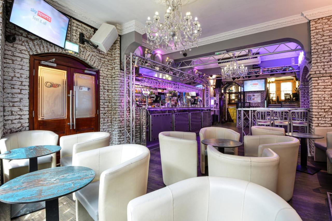 The George Hotel Γουίτμπι Εξωτερικό φωτογραφία